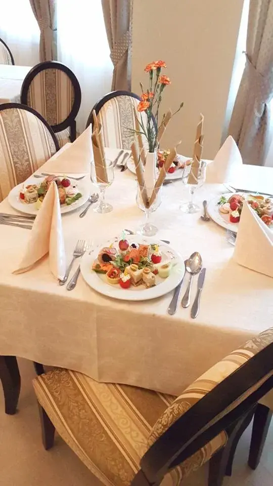 Restaurant nuntă Bistrița-Năsăud – Hotel Poarta Transilvaniei